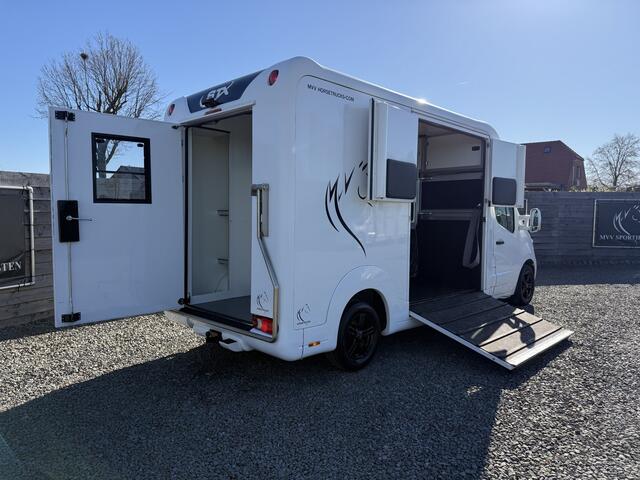 Renault MASTER | HORSETRUCK | STX | STALLION 3XL | 2017 | HENGST | 81.501KM | AUTOMAAT | 3-SEAT | 170PK | L3 | LUXEMBURG KENTEKEN
