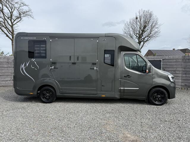 Renault MASTER | HORSETRUCK | STX | STALLION 5XL | 2023 | 69.500KM | DUB CAB | HENGST | VERLENGD | 5-SEAT | L3 | SUPERDELUXE | BELGISCH KENTEKEN