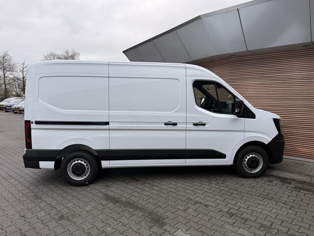 Renault MASTER T35 2.0 dCi 130 L2H2 Advance 2x Schuifdeuren / Navi / Clima / Camera