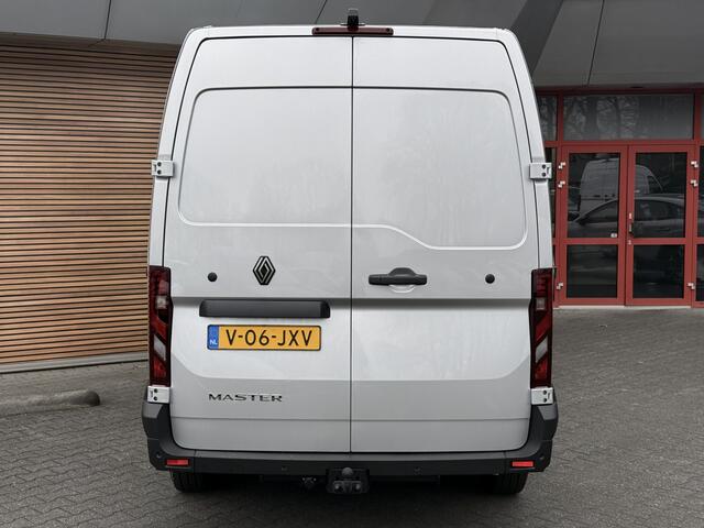 Renault MASTER T35 2.0 dCi 130 L2H2 Advance Trekhaak / Navi / Clima / Camera