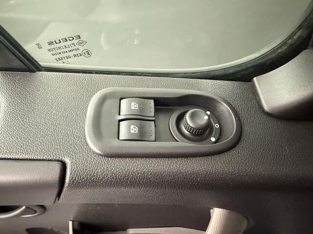 Renault MASTER 2.3DCi 165PK Laadbak | Schuifzeil Rechts | | Navigatie | Camera | Airco | Cruise | Dakspoiler