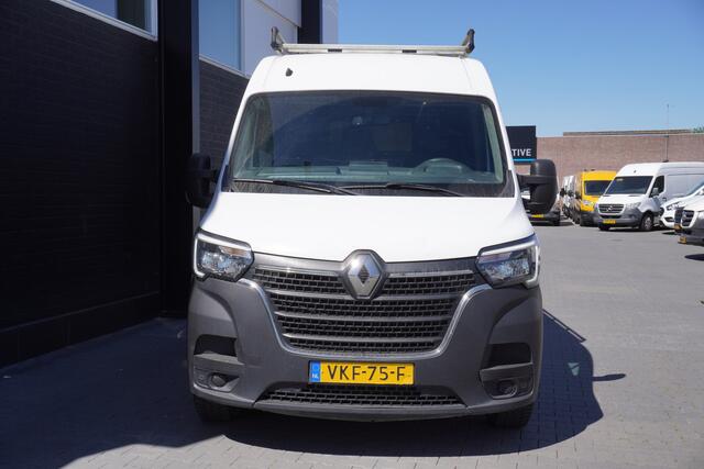 Renault MASTER 2.3 dCi 135PK L2H2 - EURO 6 - Airco - Imperiaal - Cruise - Camera - ¤14.950,- Excl.