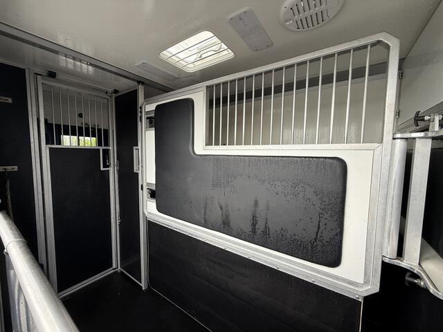 Renault MASTER | HORSETRUCK | STX | STALLION 3XL | 2022 | 13.330KM | HENGST | MANUEL | 165PK | 3-SEAT | L3 | LUXE | NL KENTEKEN