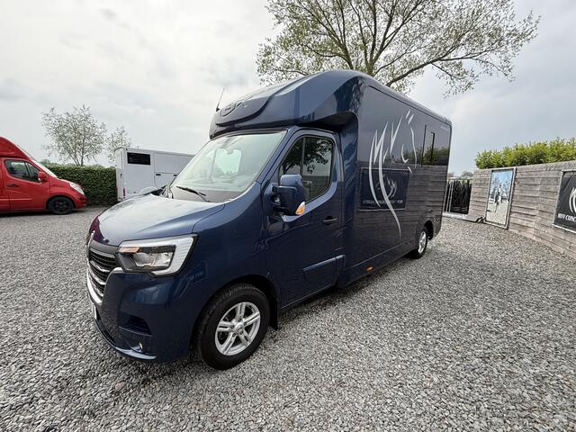 Renault MASTER | HORSETRUCK | STX | STALLION 3XL | 2022 | 13.330KM | HENGST | MANUEL | 165PK | 3-SEAT | L3 | LUXE | NL KENTEKEN