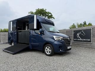 renault-master--horsetruck--stx-