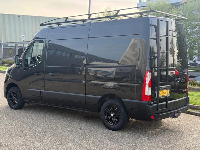 Renault MASTER 2.3DCI T35 L2H2 180PK Dubbelenschuifdeur Airco Navi Cruisecontrol Trekhaak