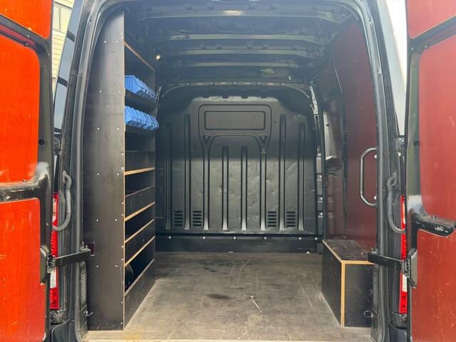 Renault MASTER 2.3DCI T35 L2H2 180PK Dubbelenschuifdeur Airco Navi Cruisecontrol Trekhaak