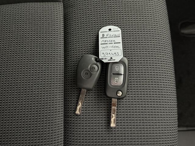 Renault MASTER 2.3DCI 135PK L2H2 Koelauto 12/220V | Multimedia | Airco | Cruise | Camera