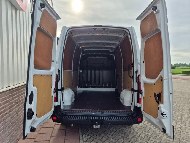 Renault MASTER L2H2 2,3 dci 135 Pk Euro 6 35.693 Km!! PDC Camera Navi 2500 Kg Trekgewicht
