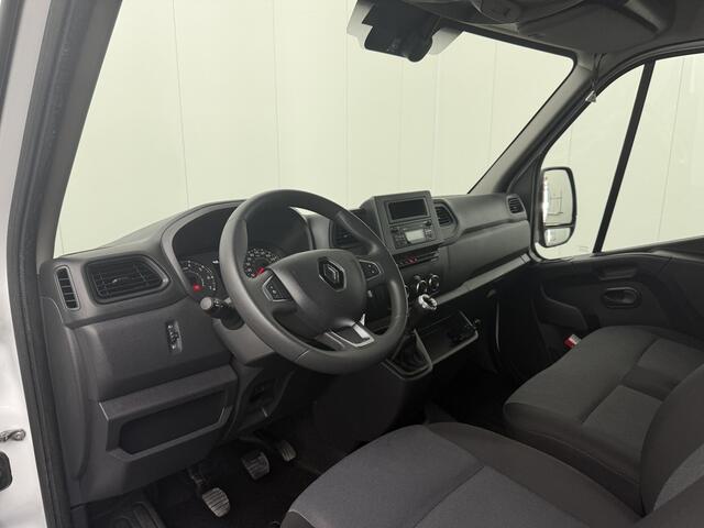 Renault MASTER 2.3DCi 145PK Bakwagen+Laadklep | 2500Kg Trekhaak | Zijdeur | Dakpoiler | Airco | Cruise | 3-Zits