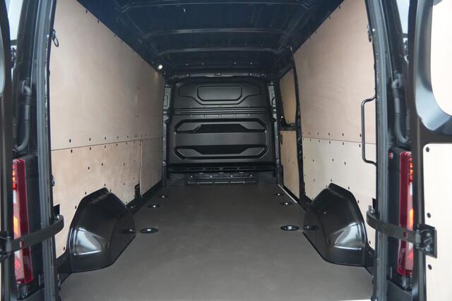 Renault MASTER E-Tech T35 L3H2 Advance long range 87 kWh 143pk - Trekhaak - Camera - Cruise - LED - Carplay/Android - Rijklaar