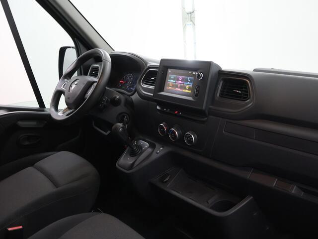 Renault MASTER T35 2.3 dCi 150 | Aut. | L2 H2 | Energy Comfort | Navigatie | Parkeercamera | 3-zits | Trekhaak | Betimmering | Cruise Control |