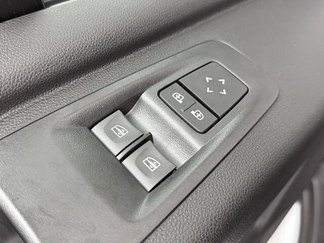 Renault MASTER E-tech 87KWh Long range L3H2 Maxi | Snelladen | Leder | Navigatie | Camera | 3-Zits | Airco | Cruise