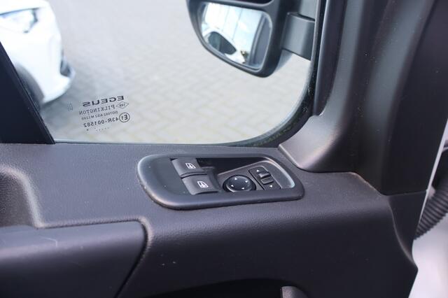 Renault MASTER T35 2.3dCi L3H2 Comfort | Camera | Carplay | Cruise Control