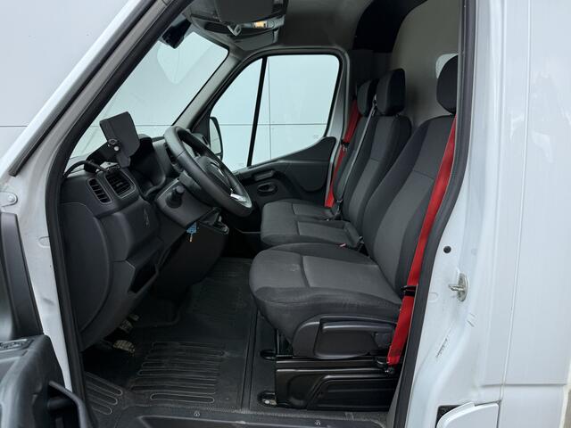 Renault MASTER Plancher T35 2.3 DCi 145pk L4H1 Airco Cruise Control Camera Bakwagen Meubelbak Foodtruck