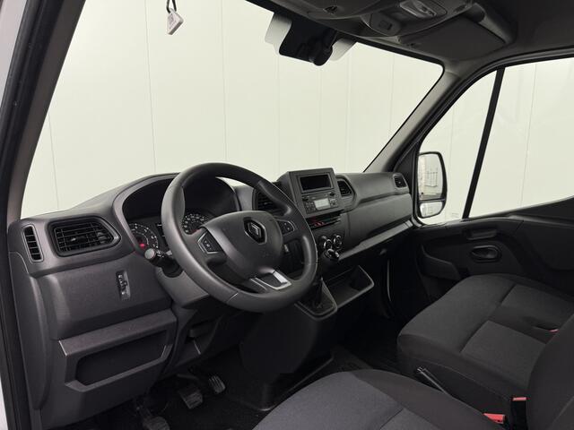 Renault MASTER 2.3DCI 135PK L2H2 | Airco | Cruise | 3-Zits | Betimmering