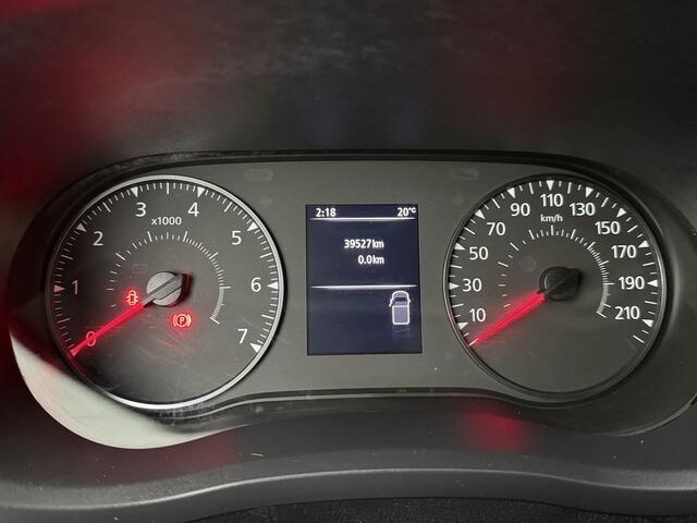 Renault MASTER 2.3DCI 135PK L2H2 | Airco | Cruise | 3-Zits | Betimmering