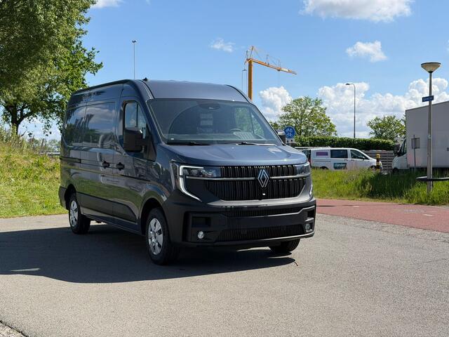 Renault MASTER T35 2.0 dCi 170 L2H2 Extra Cruise | Navi | Trekhaak | Schuifdeur Link en Rechts