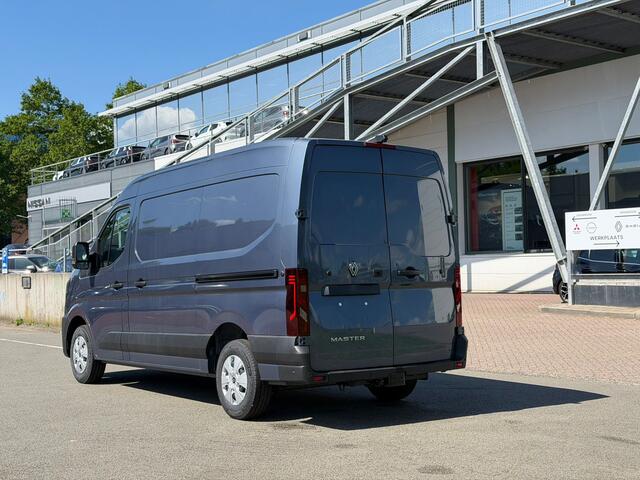 Renault MASTER T35 2.0 dCi 170 L2H2 Extra Cruise | Navi | Trekhaak | Schuifdeur Link en Rechts