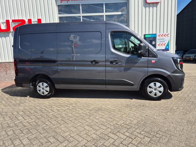 Renault MASTER 150.35 Red Edition L2H2 Trekhaak 2500 Kg BPM Vrij 12-2024