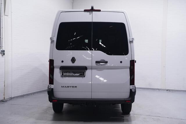 Renault MASTER 2.0 dCi 130 pk L2H2 Incl. BPM ex BTW, Apple Carplay, Trekhaak 2.500 kg, Dodehoek Assist, Laadruimte Pakket, 3-Zits