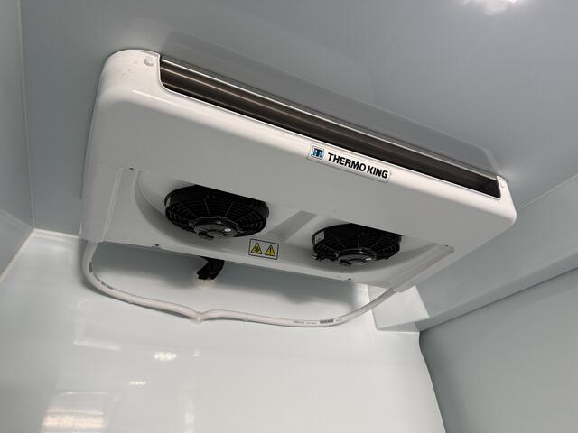 Renault MASTER 2.3DCi 135PK L2H2 Koelauto Dag-Nacht aansluiting | Navigatie | Camera | Airco | Cruise | 3-Zits