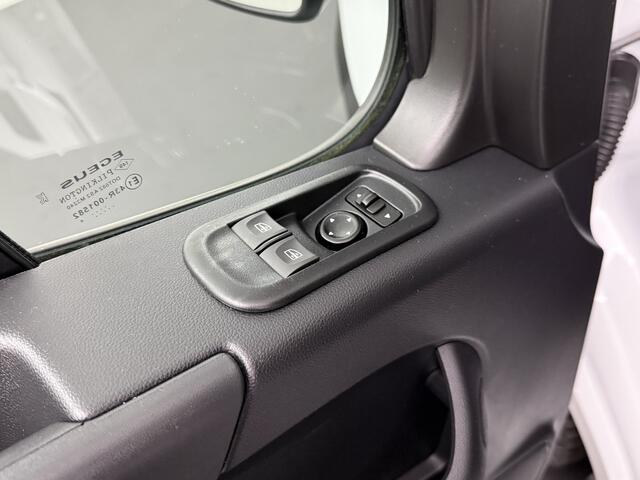 Renault MASTER 2.3DCi 135PK L2H2 Koelauto Dag-Nacht aansluiting | Navigatie | Camera | Airco | Cruise | 3-Zits
