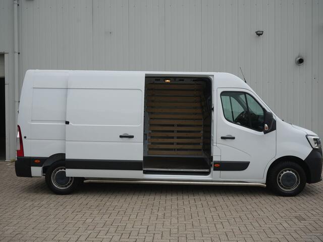 Renault MASTER T35 2.3 dCi 135 L3H2 Comfort - All Seasonbanden - Sidebars - Trekhaak - Dealeronderhouden