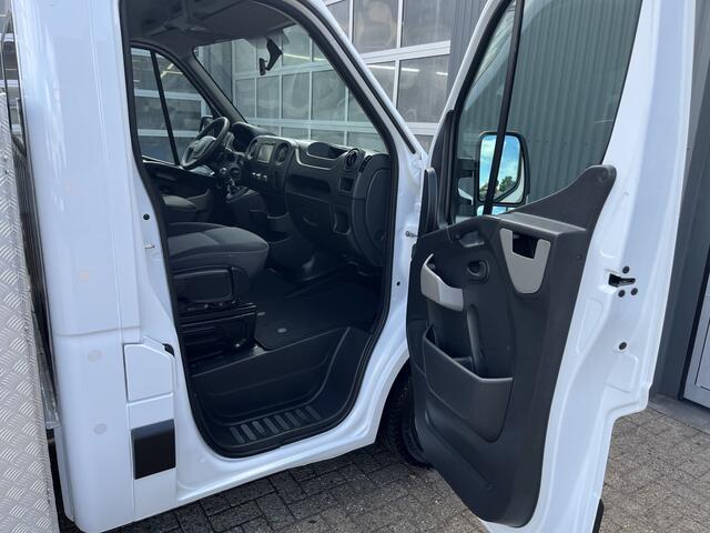 Renault MASTER T35 2.3 dCi Hiab Laadkraan T-CLX 013 Trekhaak 2500 kg Airco Cruise controle 2-Persoons Open laadbak Pick-up Euro 6 Verkeersbord Actiebord Pijlenbord Bakwagen P-up