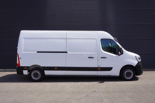 Renault MASTER T35 150pk L3H2 Energy ComfortApple Carplay Camera parkeersensoren Navigatie Bullbar Sidebars Cruise control LED 3-Zits