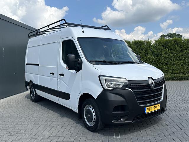 Renault MASTER T35 2.3 dCi 136 PK / L2H2 / 1e EIG. / 67.106 KM / IMPERIAAL / TREKHAAK / NAVI / AIRCO / CRUISE