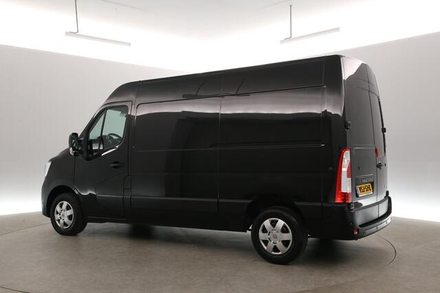 Renault MASTER T33 2.3 dCi L2H2 | Airco | Cruise | Camera | 3 Zits | Navi | Parkeersens.