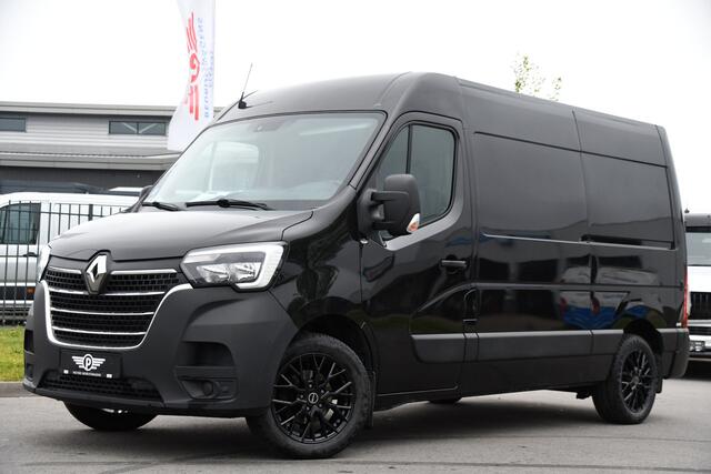 Renault MASTER T35 2.3 dCi 150 L2H2 Black Edition Cruise, Camera, Carplay, 150pk, Automaat Multimedia, LED, NAVI, Trekhaak, Uniek!