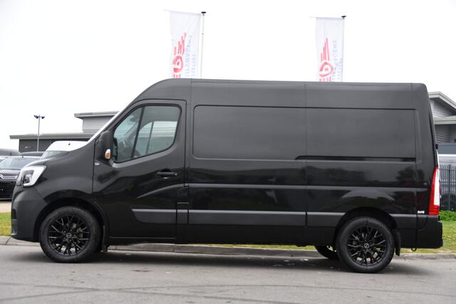 Renault MASTER T35 2.3 dCi 150 L2H2 Black Edition Cruise, Camera, Carplay, 150pk, Automaat Multimedia, LED, NAVI, Trekhaak, Uniek!