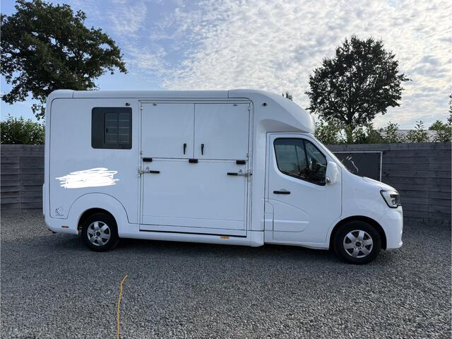 Renault MASTER | HORSETRUCK | STX | STALLION 3XL | 2021 | HENGST | AUTOMAAT | 180 PK | 103.765KM | 3-SEAT | L3 | | NL KENTEKEN