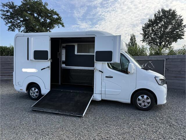 Renault MASTER | HORSETRUCK | STX | STALLION 3XL | 2021 | HENGST | AUTOMAAT | 180 PK | 103.765KM | 3-SEAT | L3 | | NL KENTEKEN
