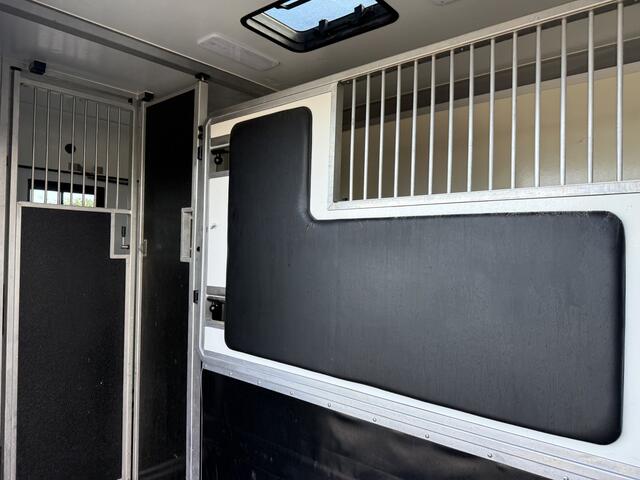 Renault MASTER | HORSETRUCK | STX | STALLION 3XL | 2021 | HENGST | AUTOMAAT | 180 PK | 103.765KM | 3-SEAT | L3 | | NL KENTEKEN