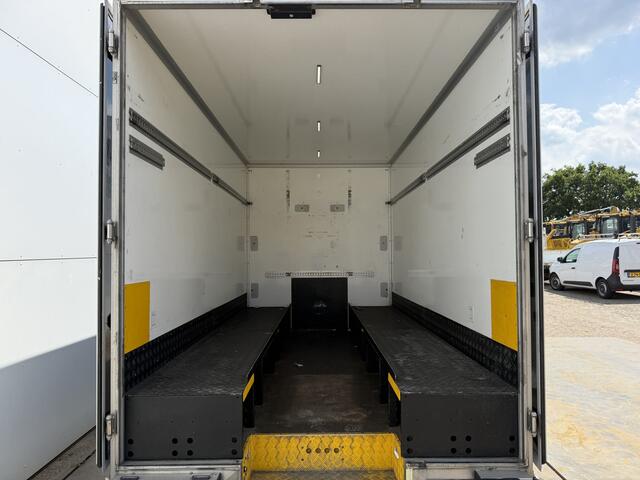 Renault MASTER T35 2.3 DCI 150PK Automaat LED Airco Cruise Control Camera Foodtruck Meubelbak Paardenwagen