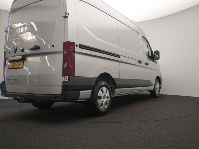 Renault MASTER T35 2.0 dCi 170 L2H2 Extra - All Seasonbanden - Achteruitrijcamera - Apple Carplay - Android Auto - Trekhaak