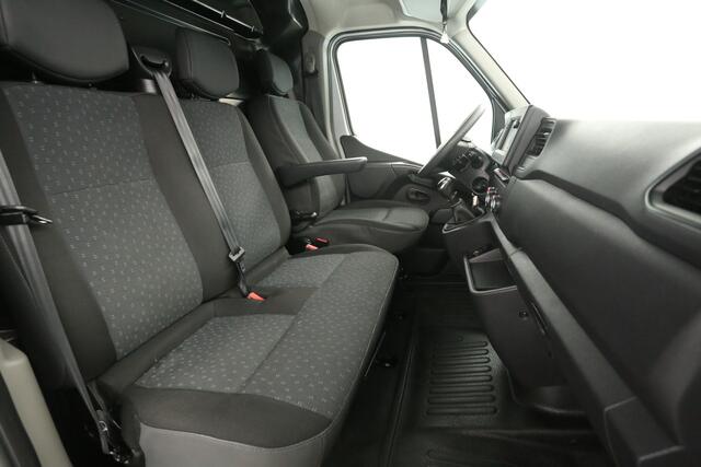 Renault MASTER Opel Movano 2.3 Turbo L2H2 | Glasresteel | Airco | Camera | Carplay | 3 Zits | Navi | Glasauto