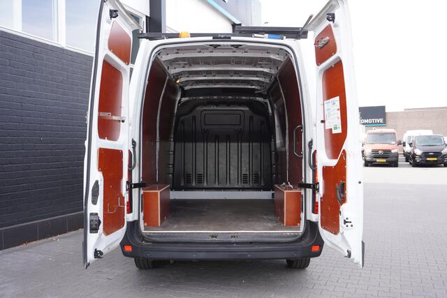 Renault MASTER 2.3 dCi 150PK L2H2 - Airco - Navi - Cruise - ¤14.950,- Excl.