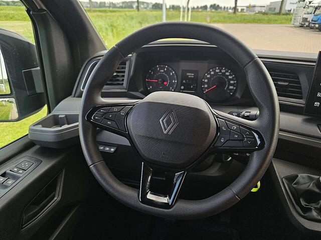 Renault MASTER T35 2.0 dCi 130 L2H2 Cruise control, Airco, Pdc, Carplay, Navi, Camera, 3,5t trekhaak, 3zits