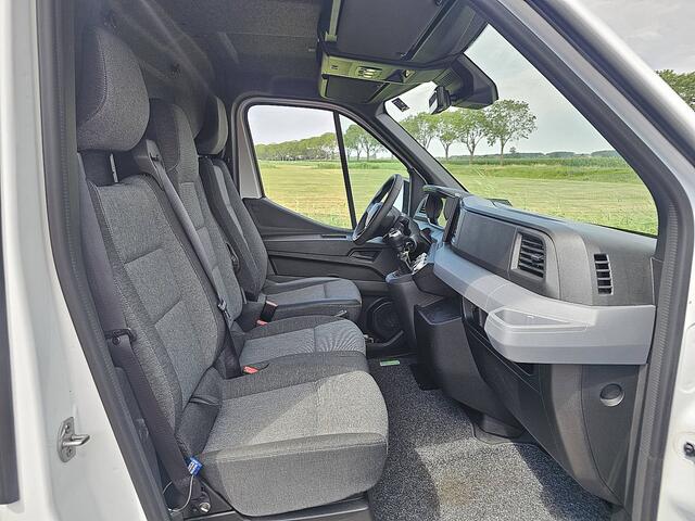 Renault MASTER T35 2.0 dCi 130 L2H2 Cruise control, Airco, Pdc, Carplay, Navi, Camera, 3,5t trekhaak, 3zits