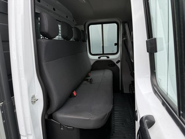 Renault MASTER 2.3 dCi 135 PK / PICK UP / 27.239 KM! / 7-PERS DUBBELE CABINE / IMPERIAAL / 2.5 TONS TREKHAAK / AIRCO / CRUISE