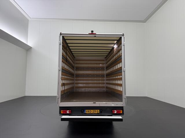 Renault MASTER 2.3DCi 165PK Bakwagen+Achterdeuren | 4.37 Mtr Lang | Navigatie | Camera | Airco | Cruise | Multimedia