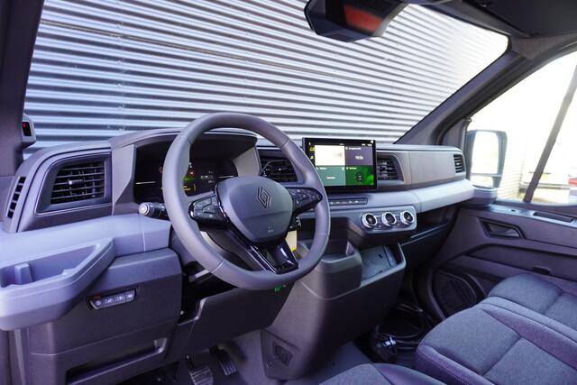 Renault MASTER E-Tech T35 L3H2 Extra long range 87 kWh 420km Range WLTP Trekhaak Tacho Apple Carplay Camera Cruise control Parkeersensoren