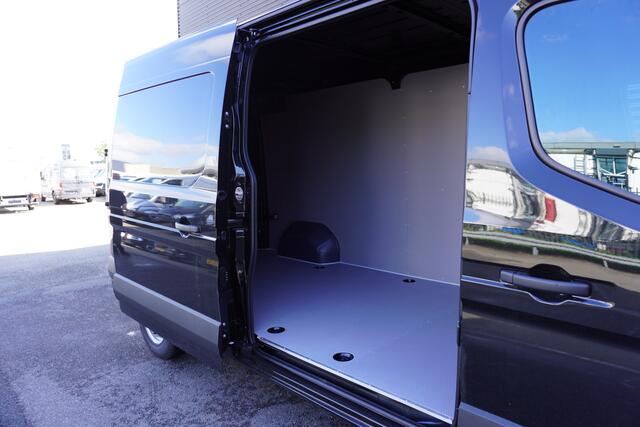 Renault MASTER E-Tech T35 L3H2 Extra long range 87 kWh 420km Range WLTP Trekhaak Tacho Apple Carplay Camera Cruise control Parkeersensoren