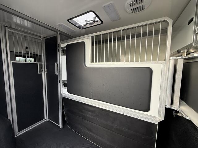 Renault MASTER | HORSETRUCK | STX | STALLION 3XL | 2024 | HENGST | 34.396KM | MANUEL | L3 | 3-SEAT | 165PK | LUXE | BELGISCH KENTEKEN
