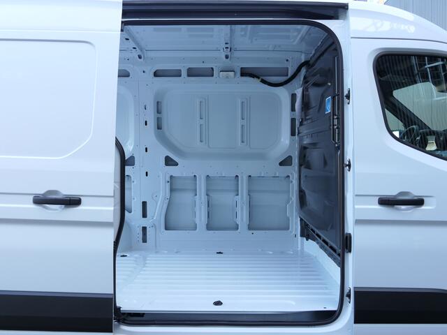 Renault MASTER T35 2.0 dCi 130 L2H2 Start - NIEUW! - Camera- Apple carplay/ Android auto - Cruise - Airco