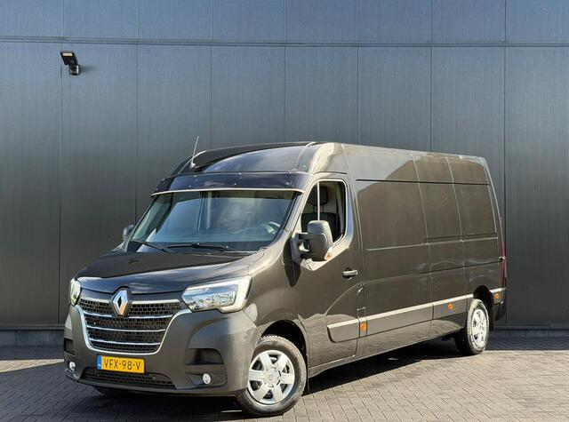 Renault MASTER 180PK L3H2 ZWART | Navi | Camera | Zonneklep | Betimmering | Trekhaak